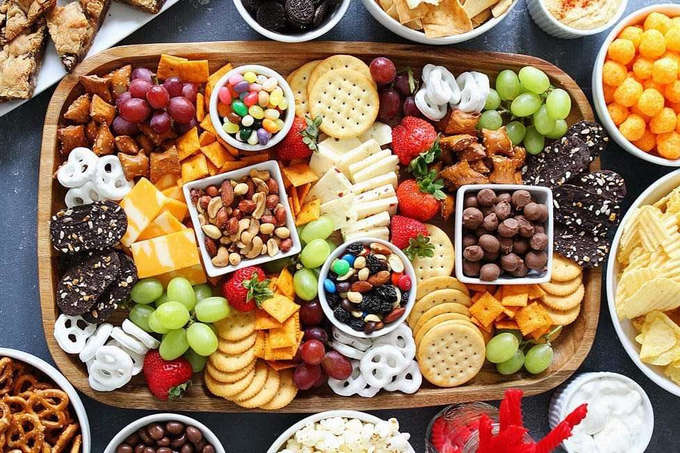Weekend Binge: Snack Like a Pro Without the Guilt!