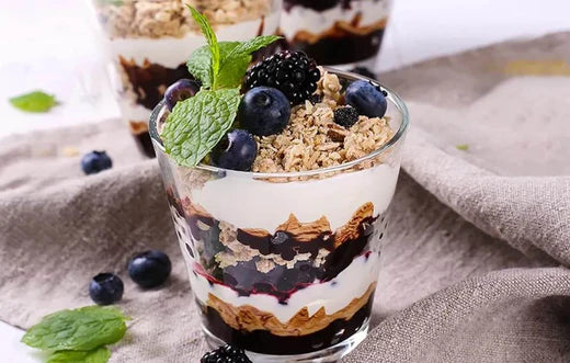 Granola Yoghurt Parfait